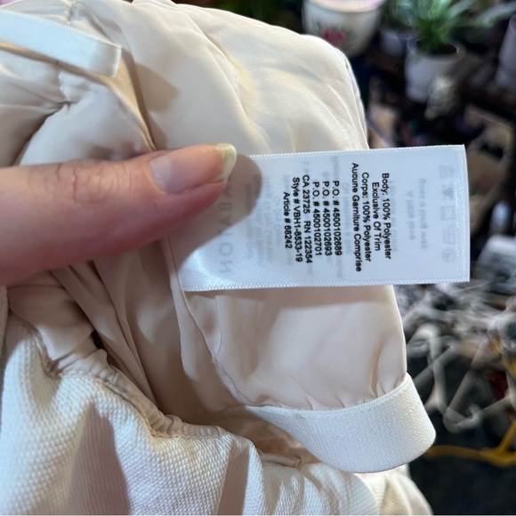 Aritzia Babaton Flutter Sleeveless Cropped Wide Leg Jumpsuit in White - Picture 16 of 16